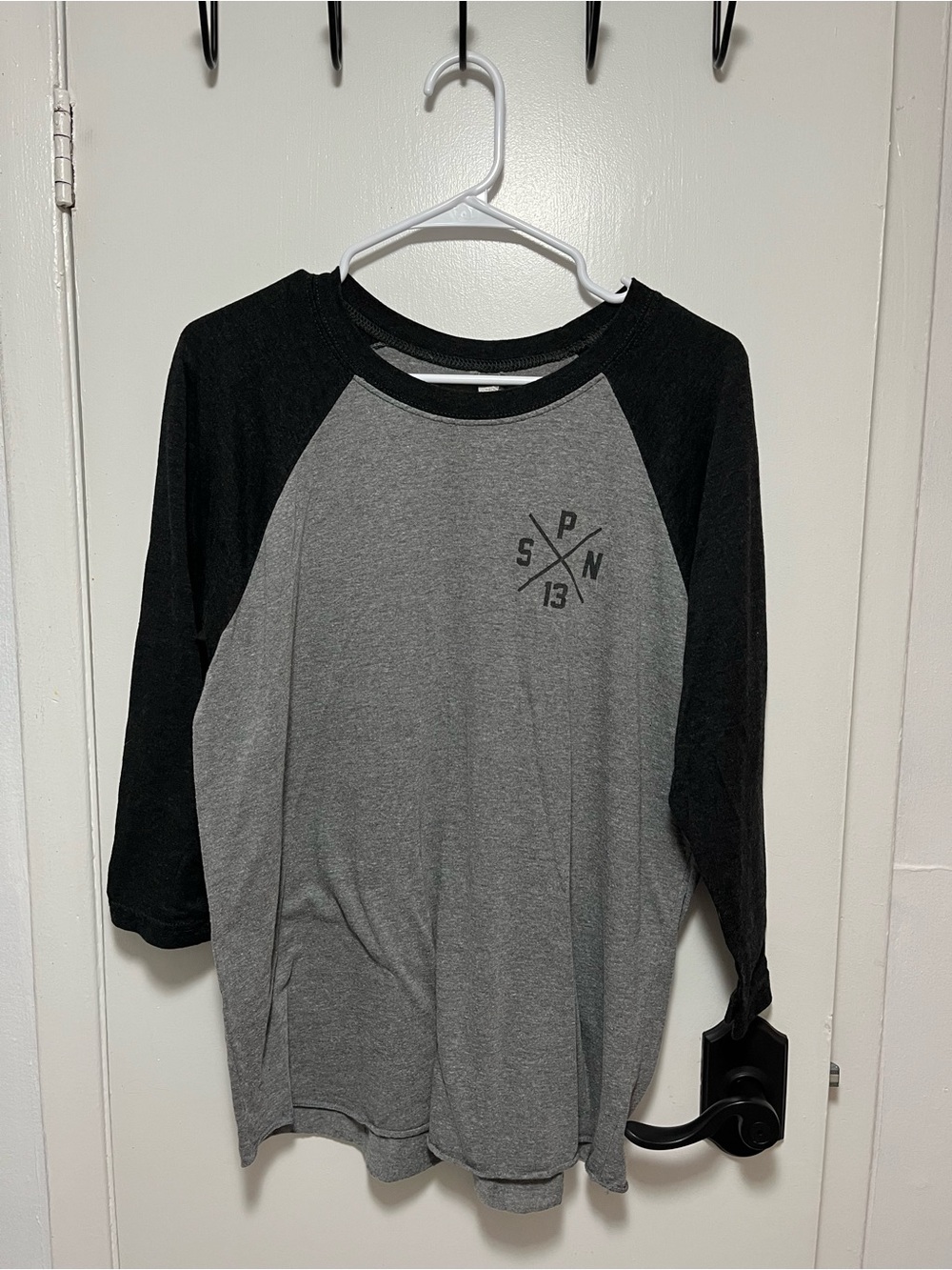 Supernatural Official Crew Merch Gray & Black Raglan Baseball Tee SPN Fam Large